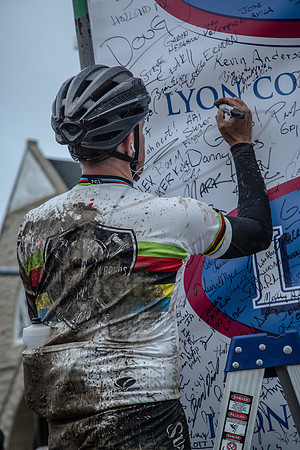 DK200finisharea-9